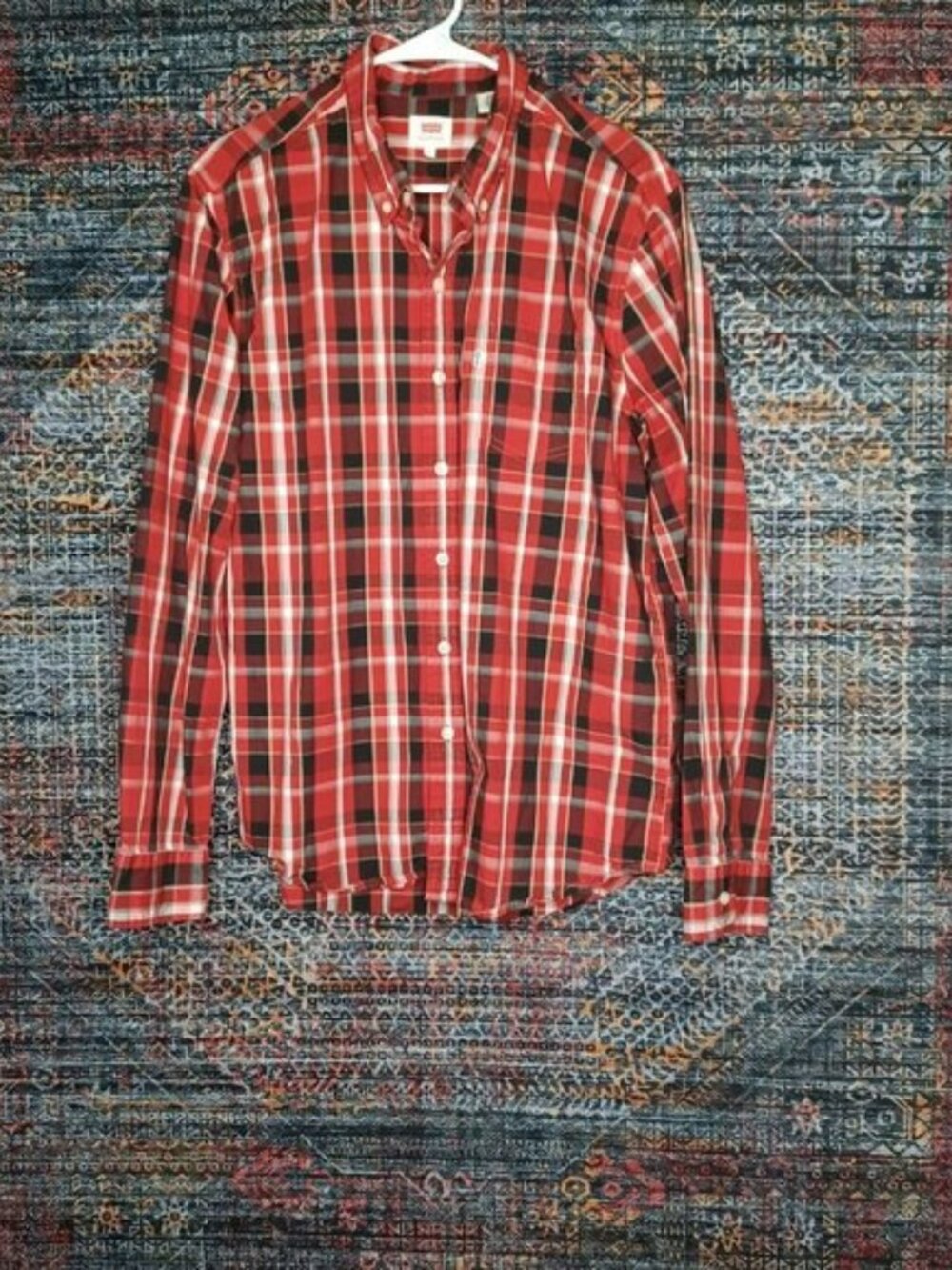 Levis mens red white black plaid button down shirt L EUC